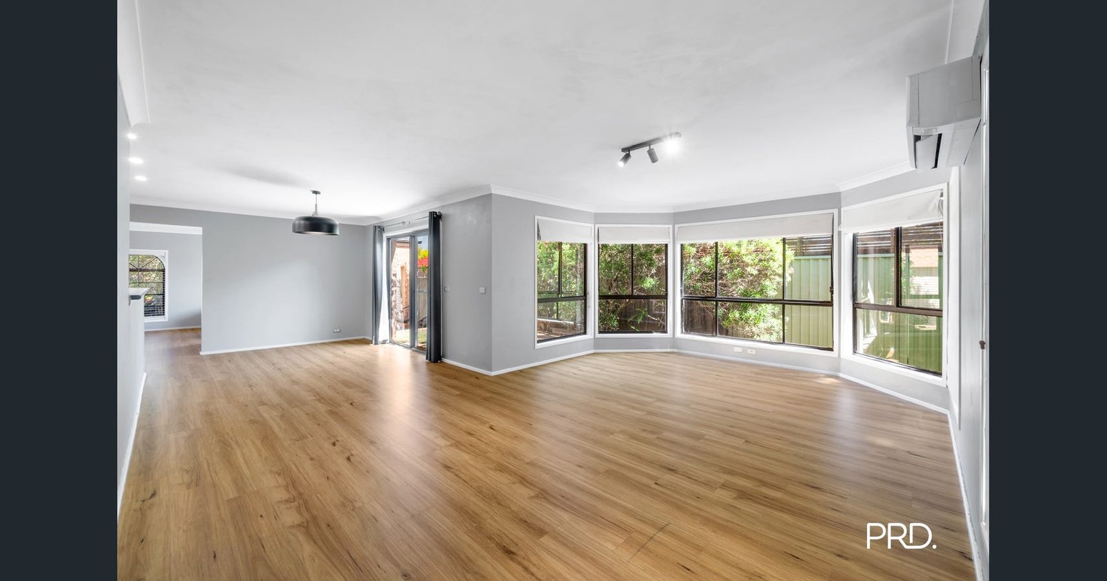 23 Dara Cres  Glenmore Park 4