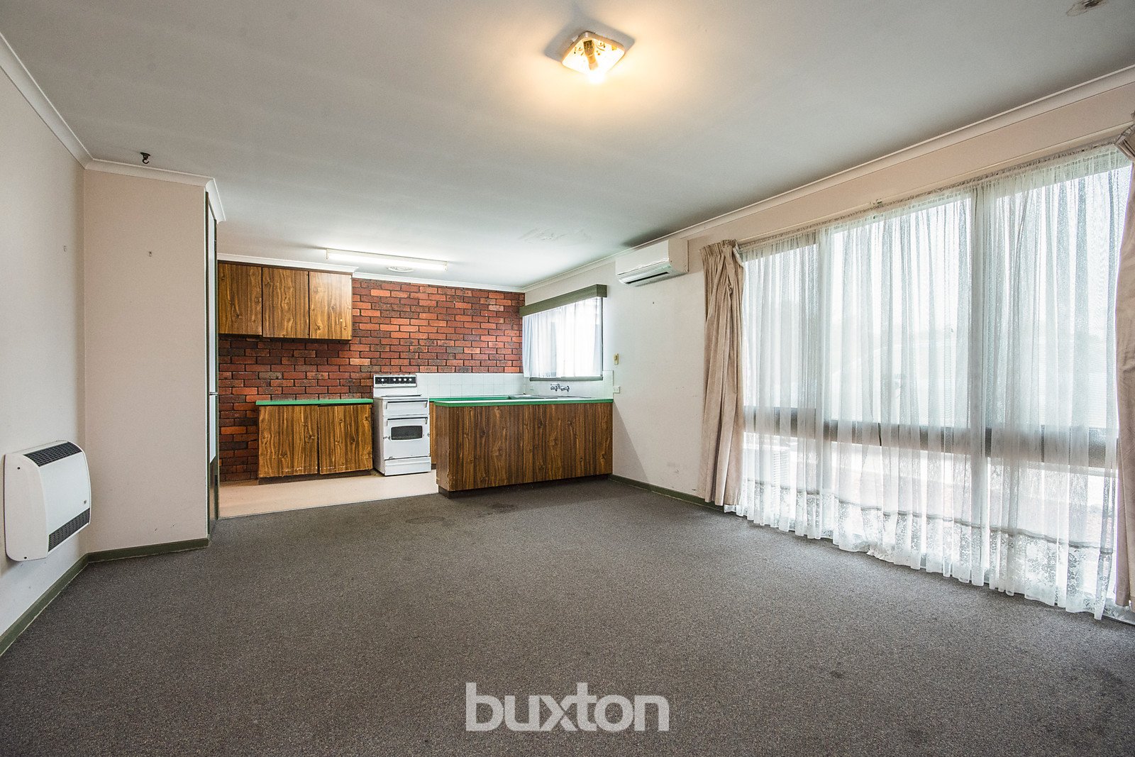 Gallery: 2/3 De Vere Court