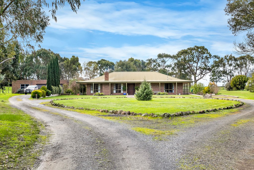 23 Deborah Court HADDON 1