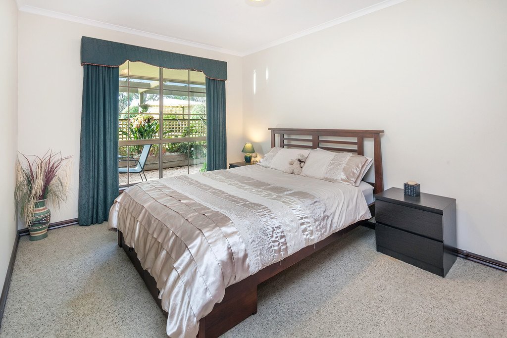 23 Deborah Court HADDON 8