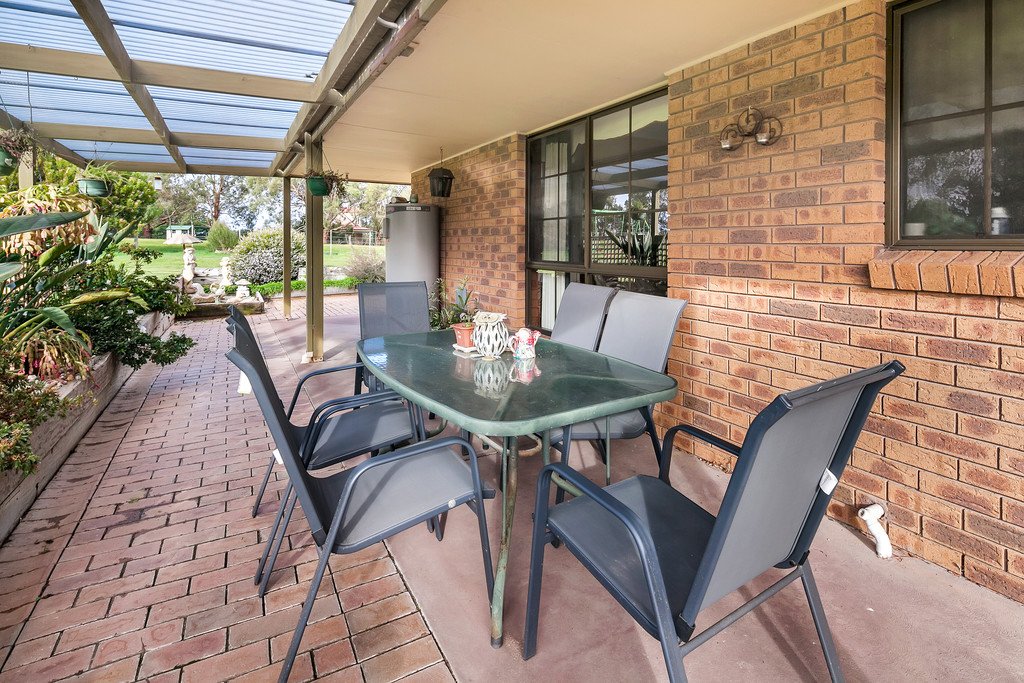 23 Deborah Court HADDON 10