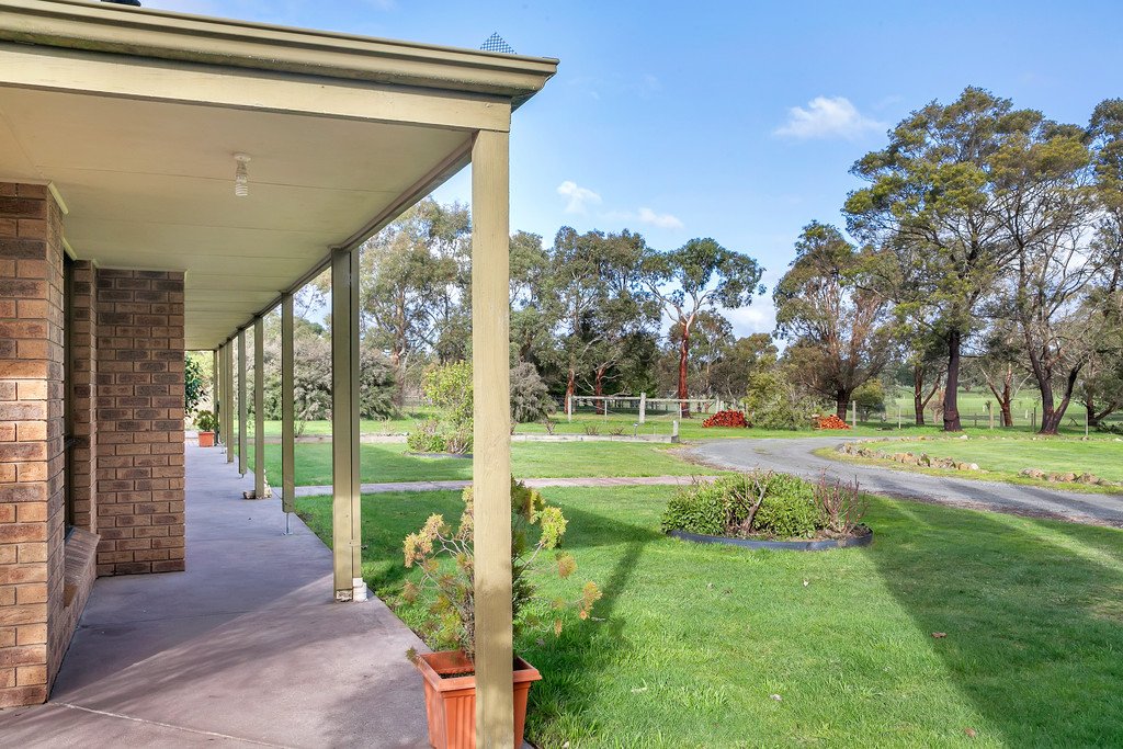 23 Deborah Court HADDON 12