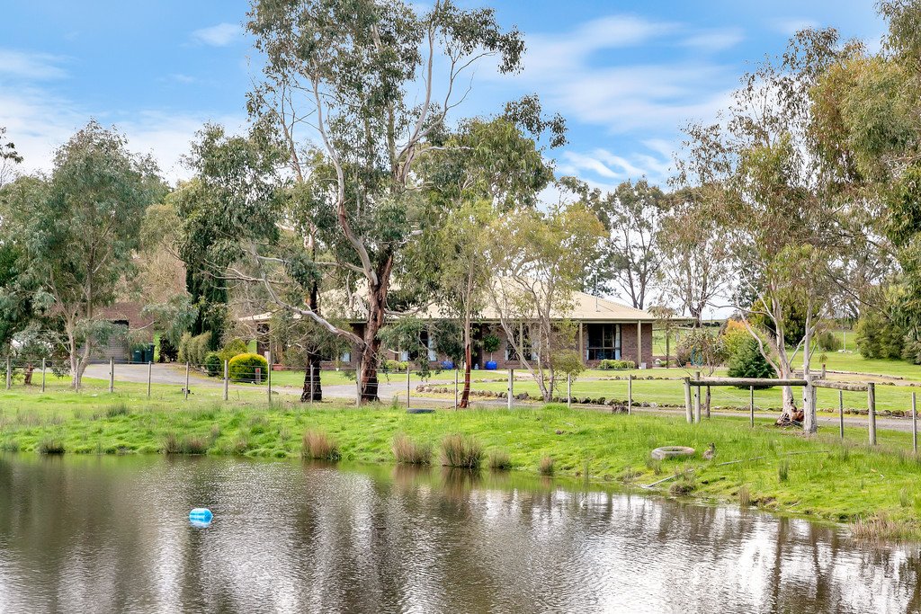 23 Deborah Court HADDON 16