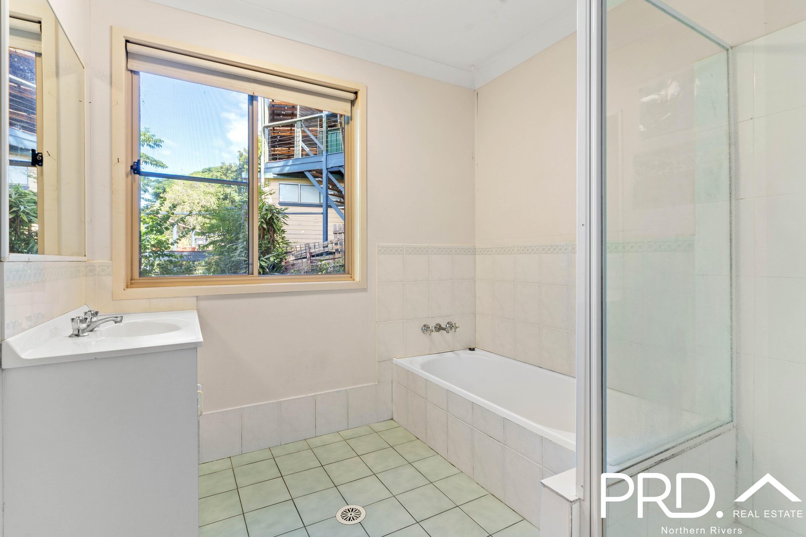 23 Deloraine Road LISMORE HEIGHTS 10