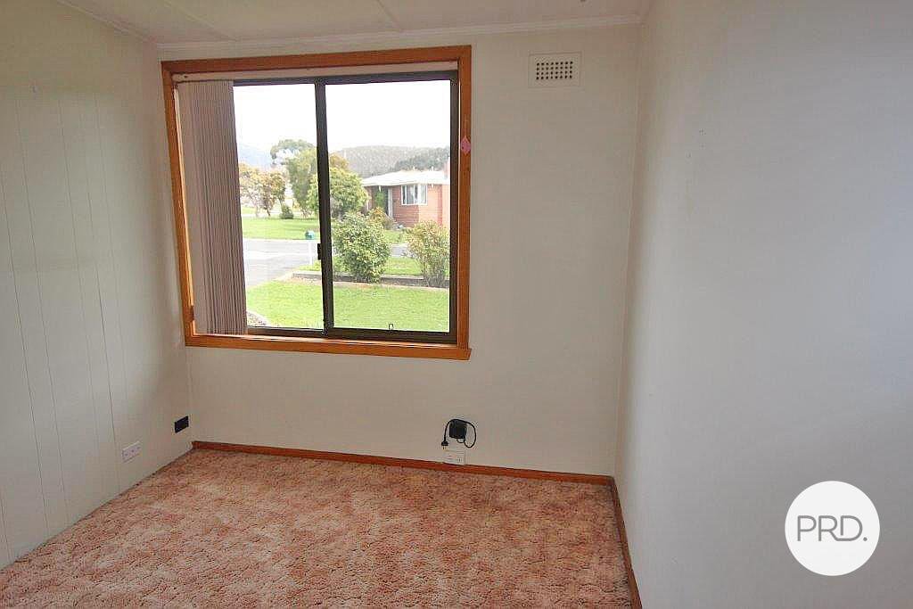 23 Dempster Street CLAREMONT 10