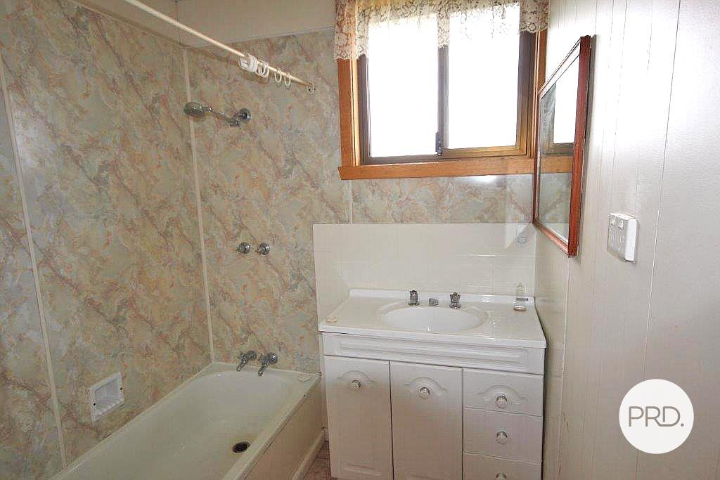 23 Dempster Street CLAREMONT 12