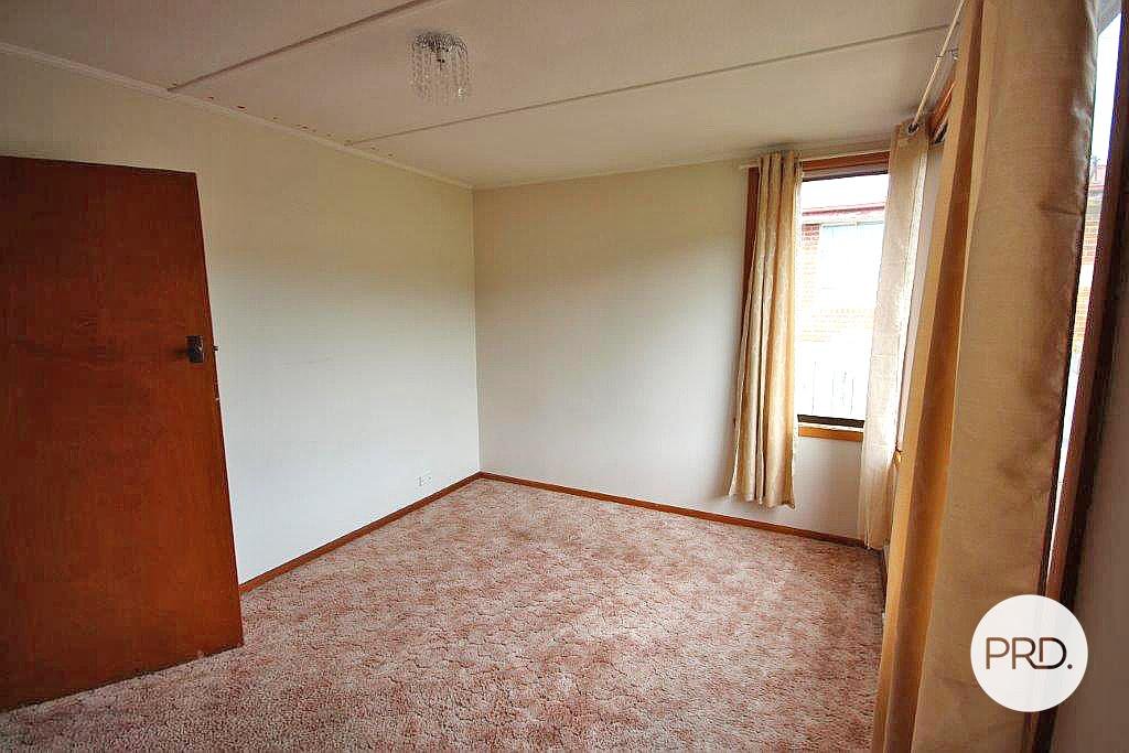 23 Dempster Street CLAREMONT 16