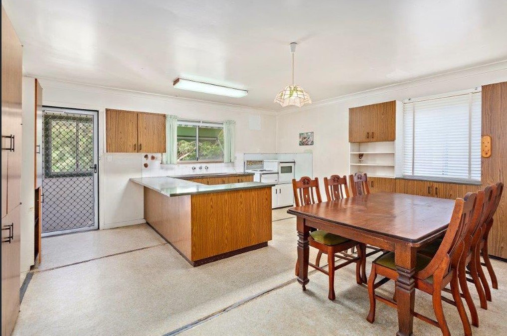 23 Denman Street HURSTVILLE 2