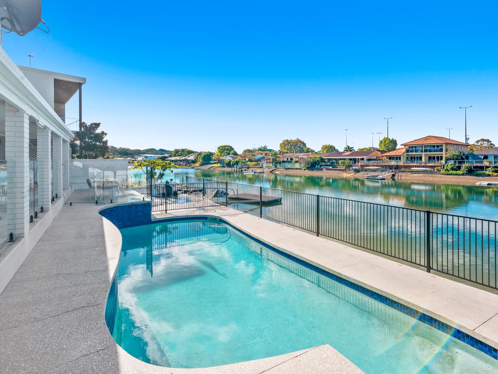 23 Dogwood Drive PALM BEACH 4