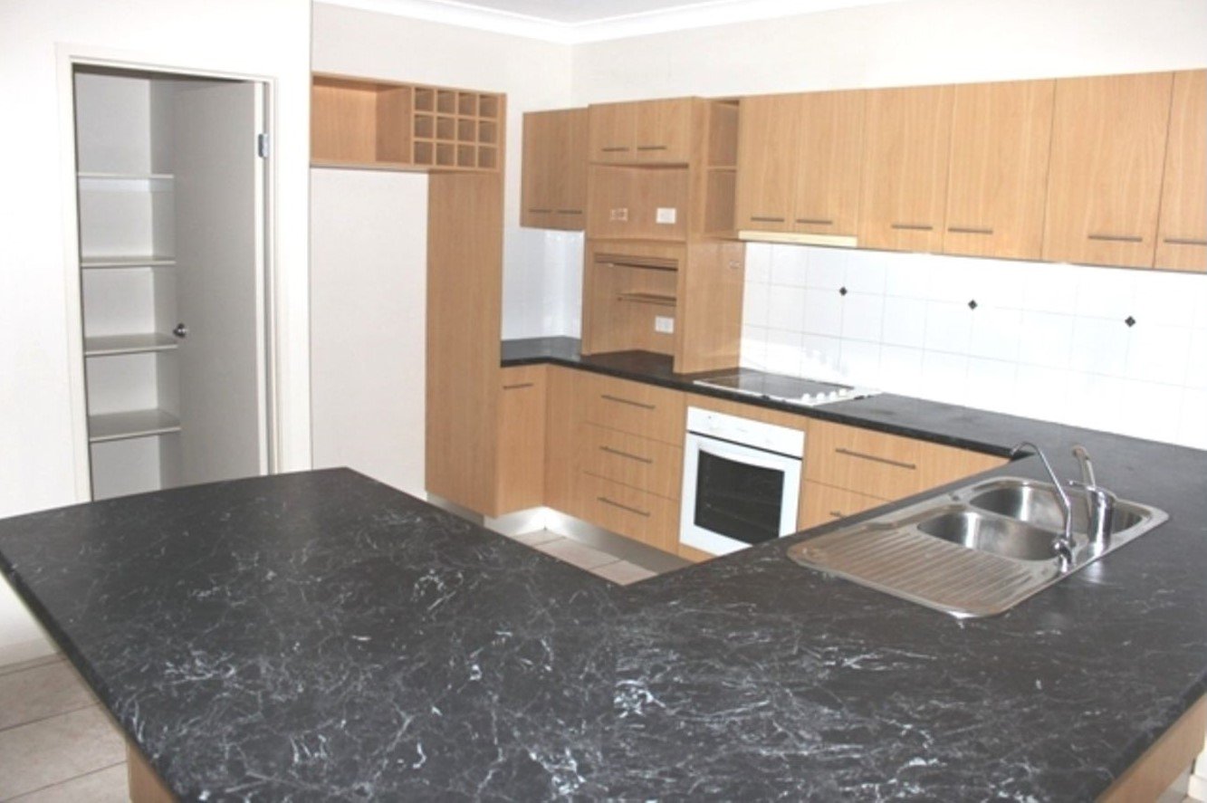 2/3 Dowling Drive SOUTHPORT 5