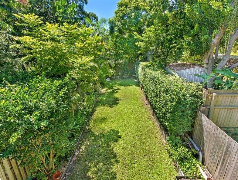 2/3 Dowling Drive SOUTHPORT 7