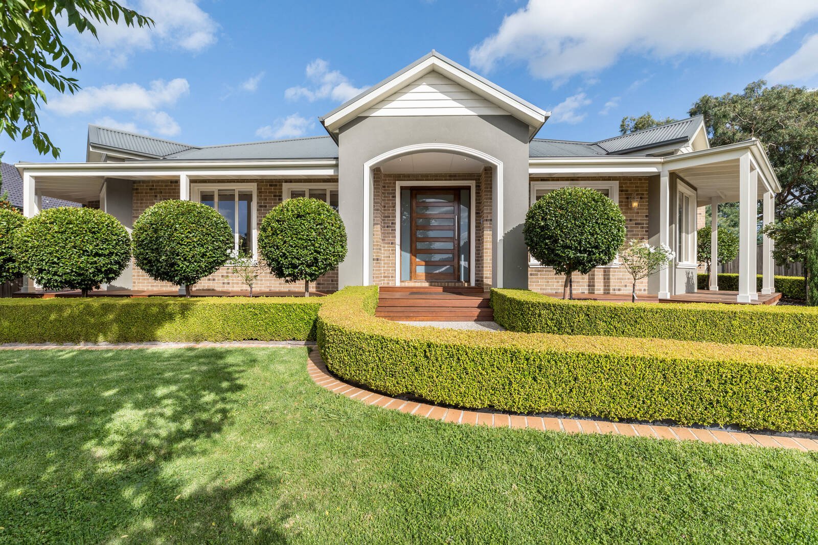 Real Estate and Property in 23 Dumbarton Way, Gisborne, VIC