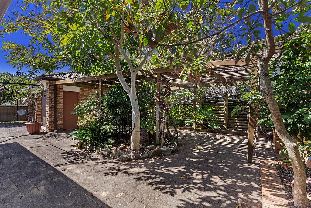 23 Dunmore Avenue ANNA BAY 16