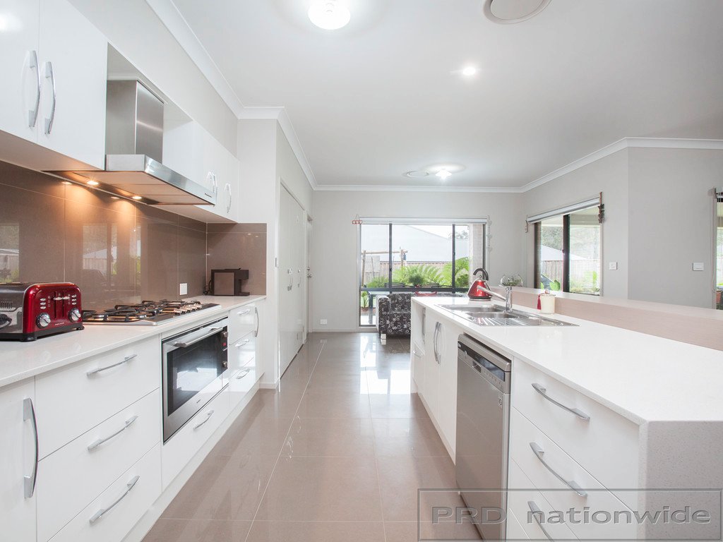 23 Duskdarter Street CHISHOLM 11