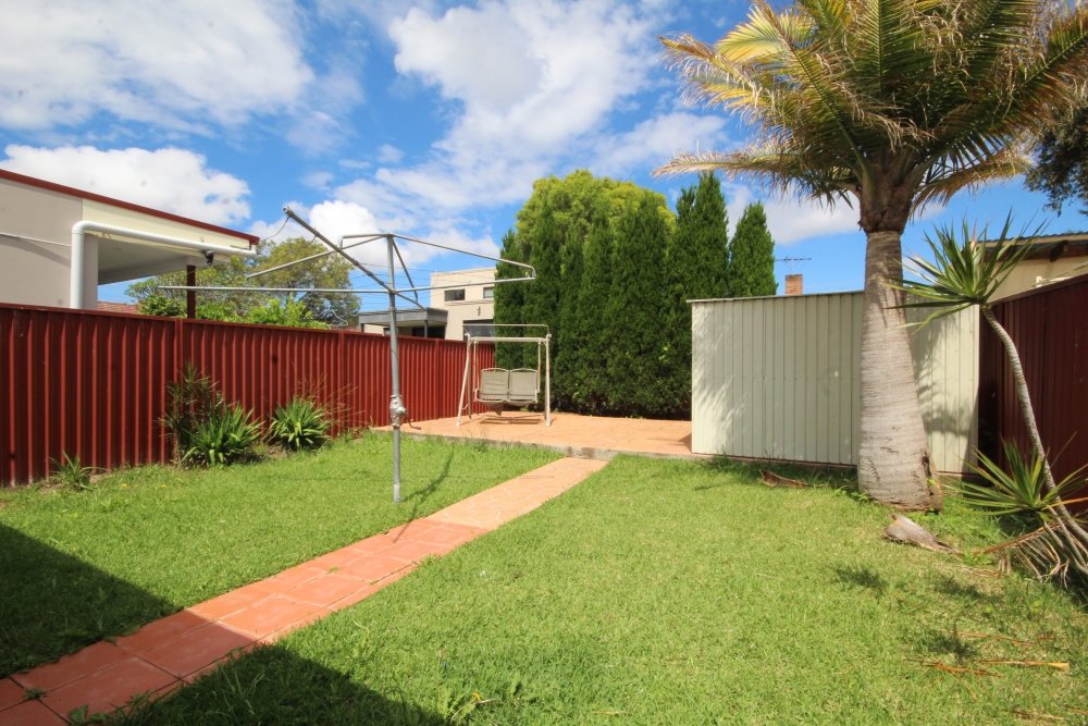 23 Edgbaston Road BEVERLY HILLS 5