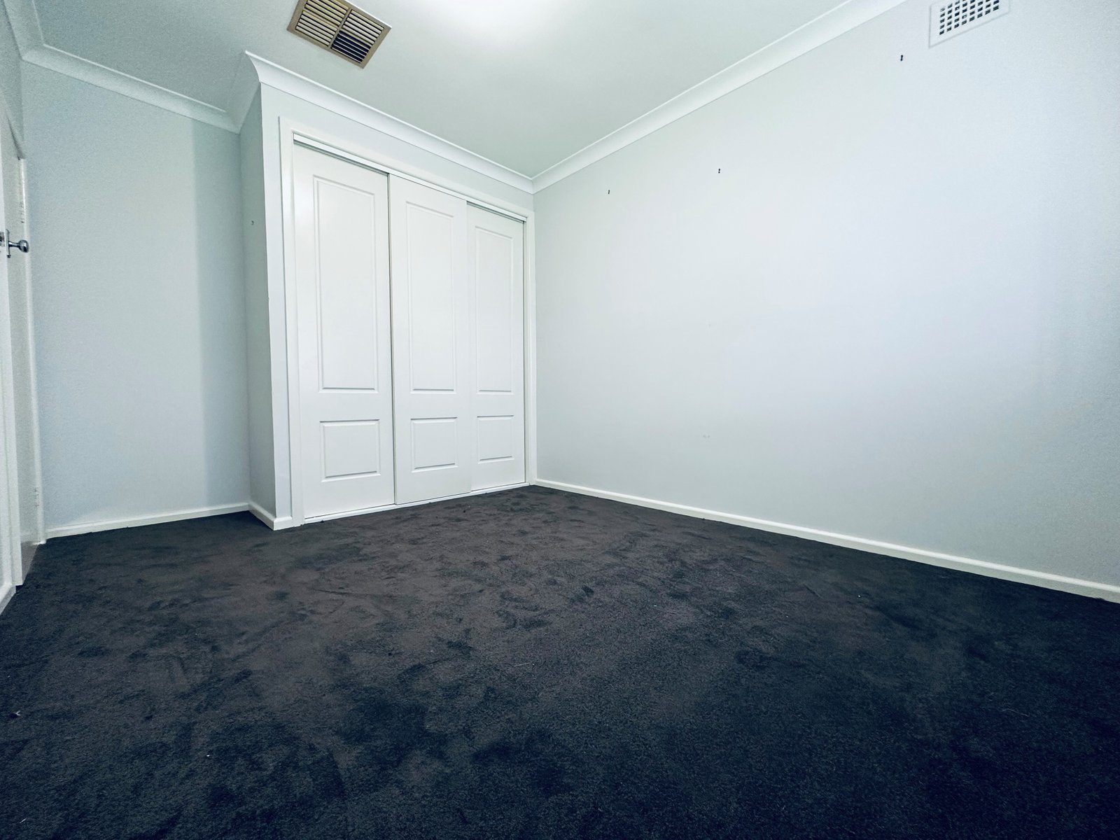 23 Edward Street TAMWORTH 5