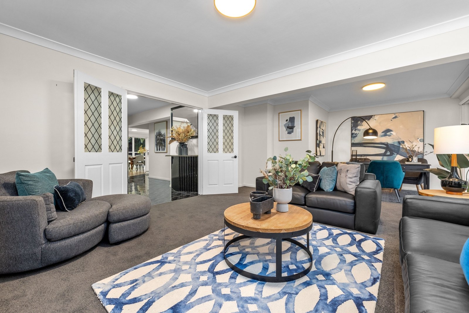 Gallery: 23 Elliott Crescent
