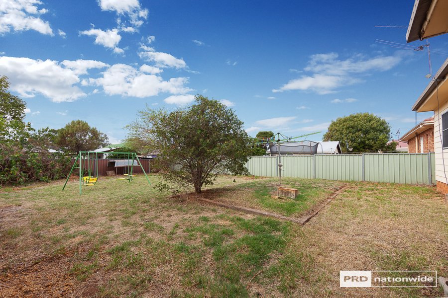 23 Elm Street TAMWORTH 8