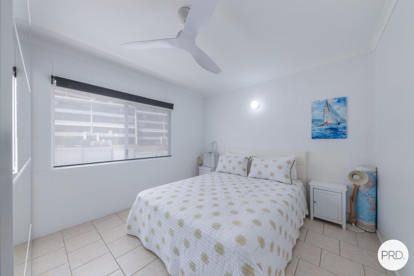 2/3 Eshelby Drive CANNONVALE 6