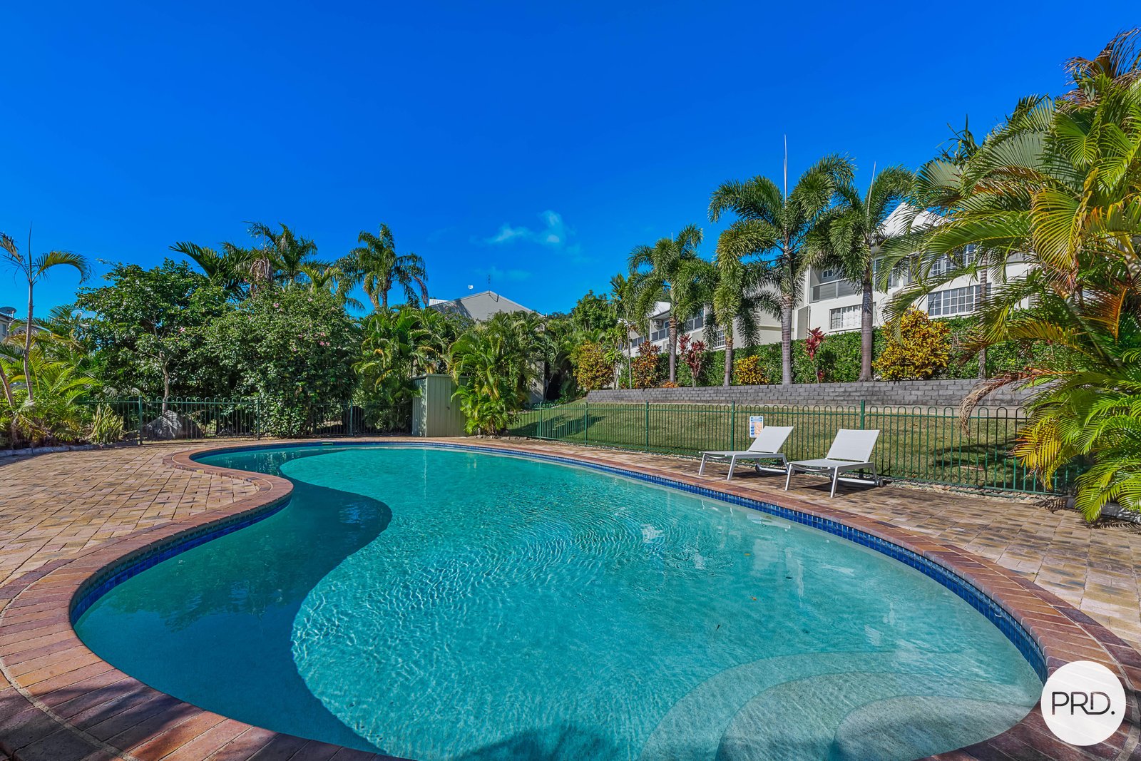 2/3 Eshelby Drive CANNONVALE 9