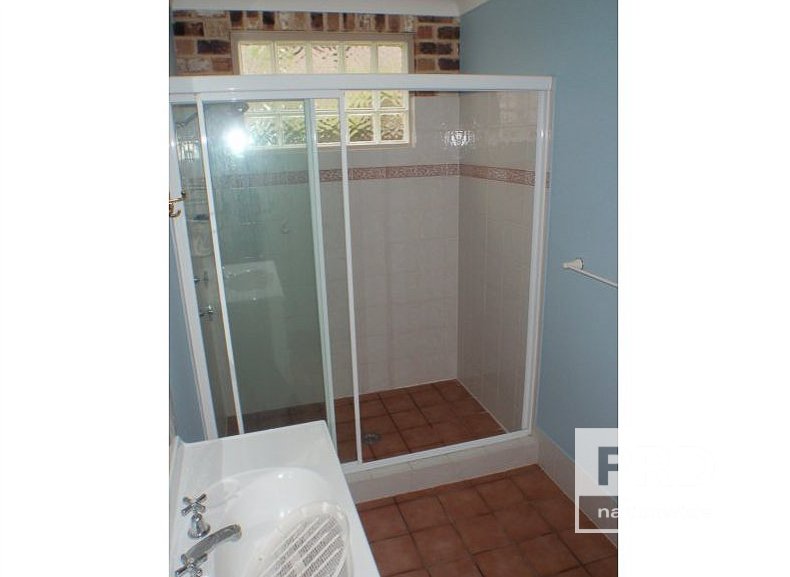 23 Esmonde Street GIRARDS HILL 10