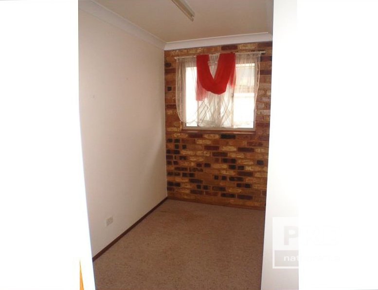 23 Esmonde Street GIRARDS HILL 12