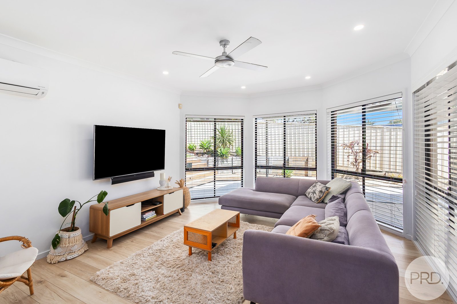 23 Essington Way ANNA BAY 3