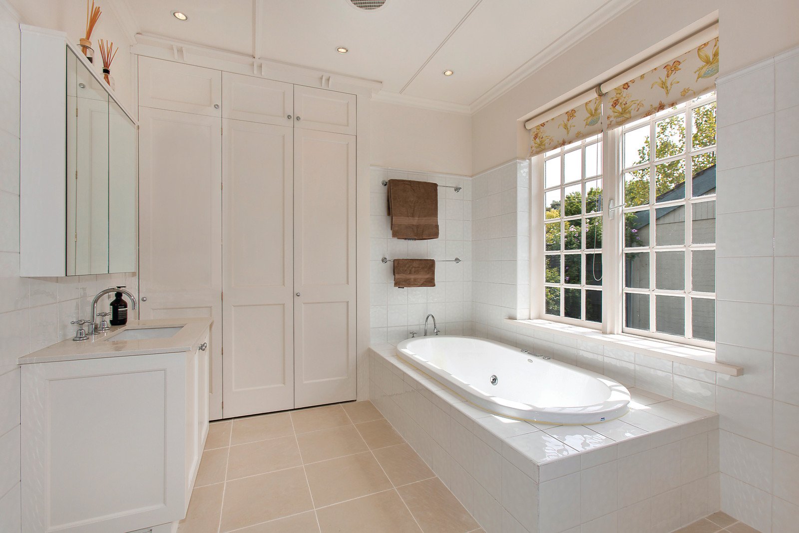 23 Faversham Road, Canterbury, VIC