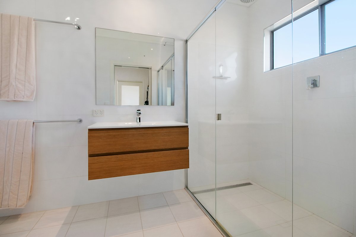 23 Fingal Road FINGAL HEAD 12