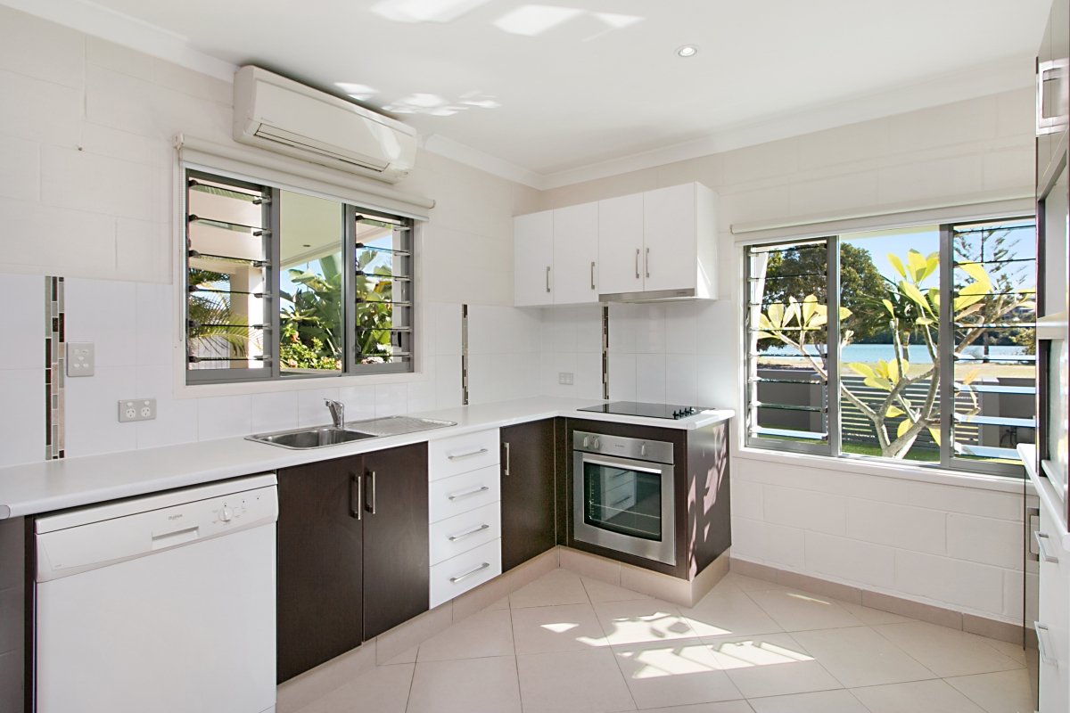 23 Fingal Road FINGAL HEAD 17