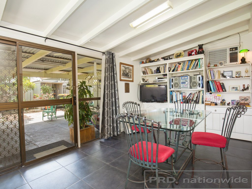 23 First St  WESTON 8