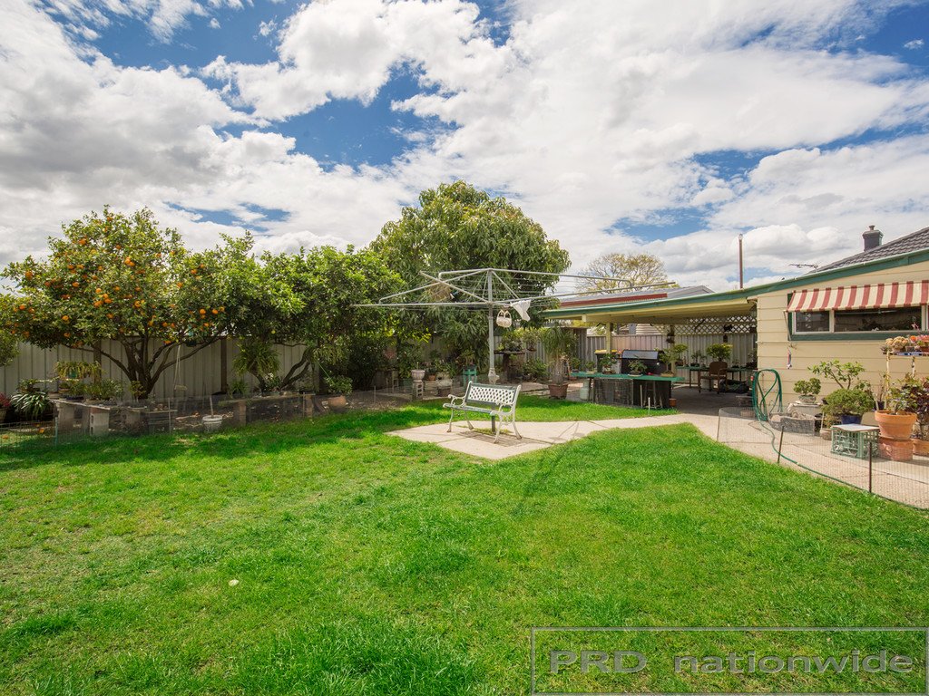 23 First St  WESTON 12