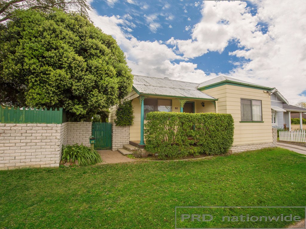 23 First St  WESTON 13