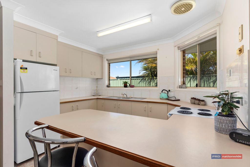 2/3 Fleming Close COFFS HARBOUR 3