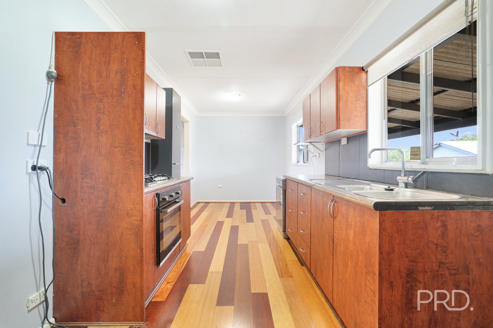 23 Florence Lane TAMWORTH 14