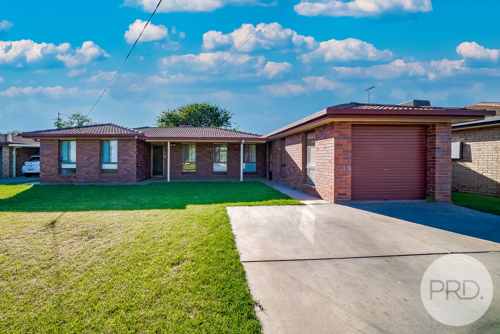 23 Forrest Street LAKE ALBERT 1