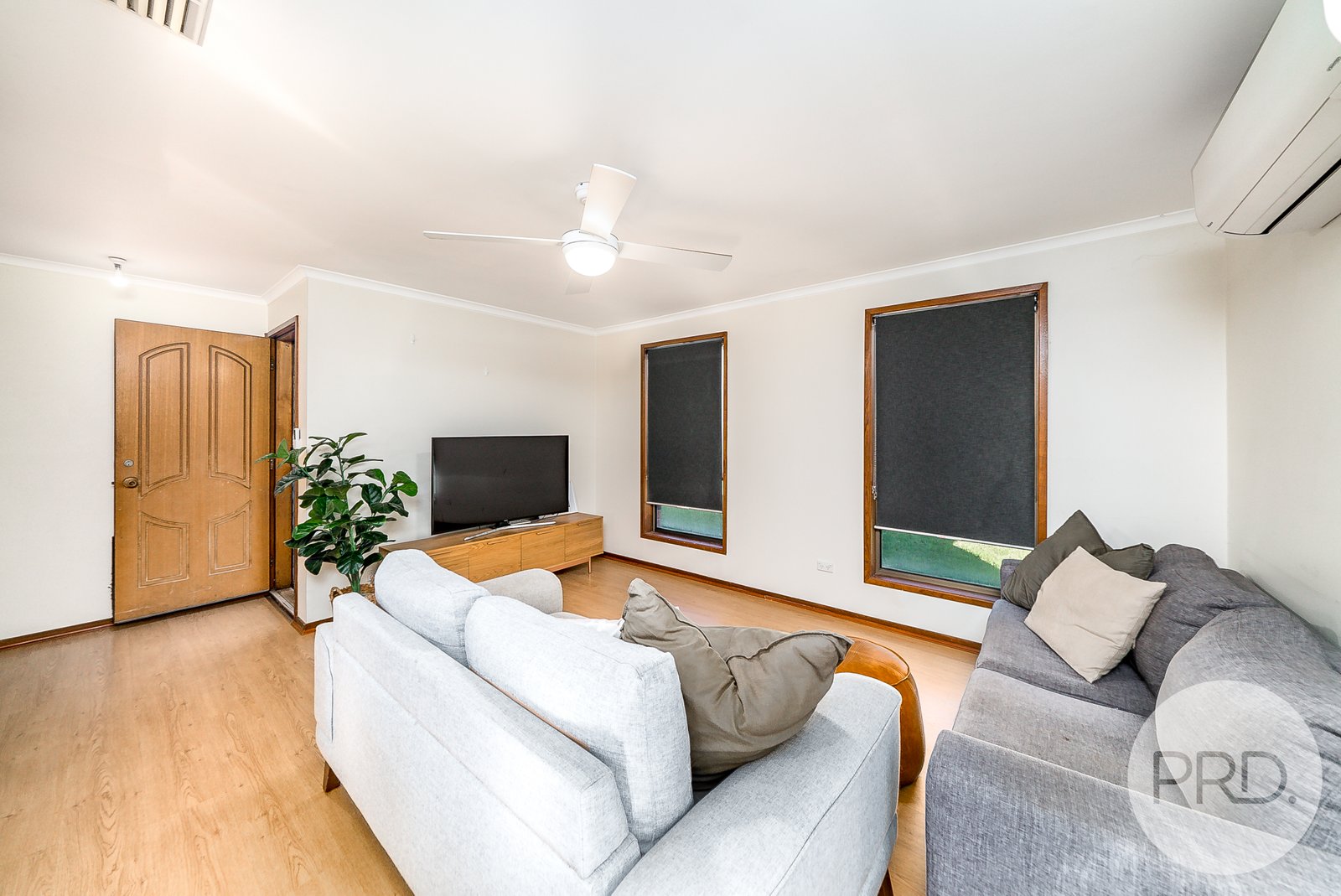 23 Forrest Street LAKE ALBERT 4