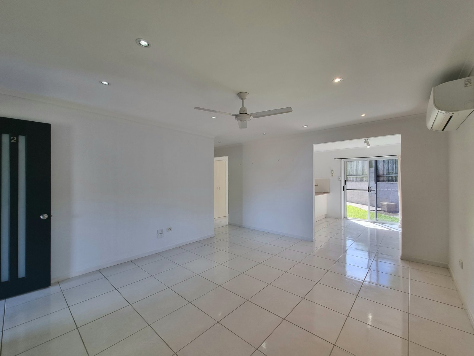 2/3 Fox Court TANNUM SANDS 4