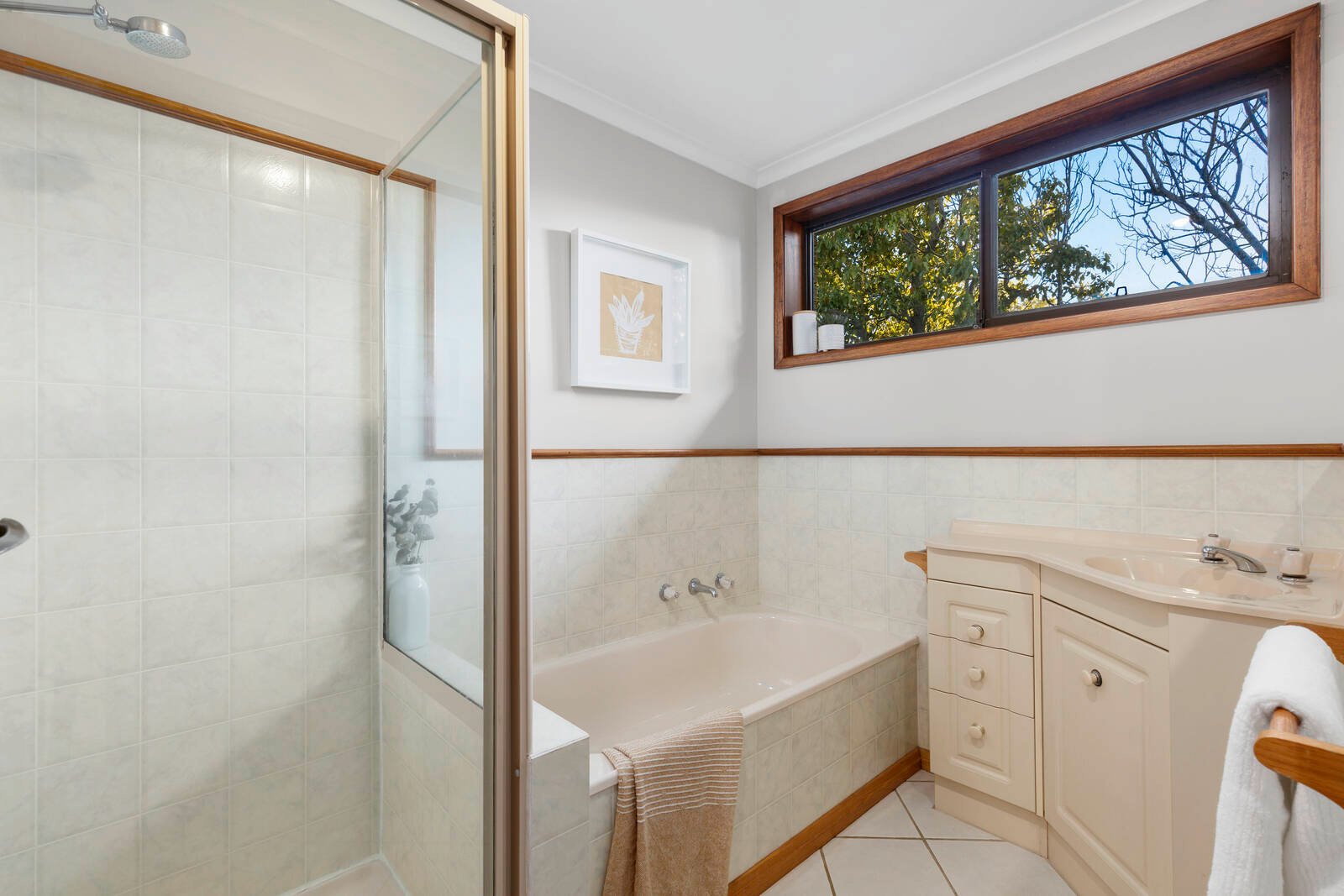 Real Estate and Property in 23 Fraser Crescent, Ocean Grove, VIC