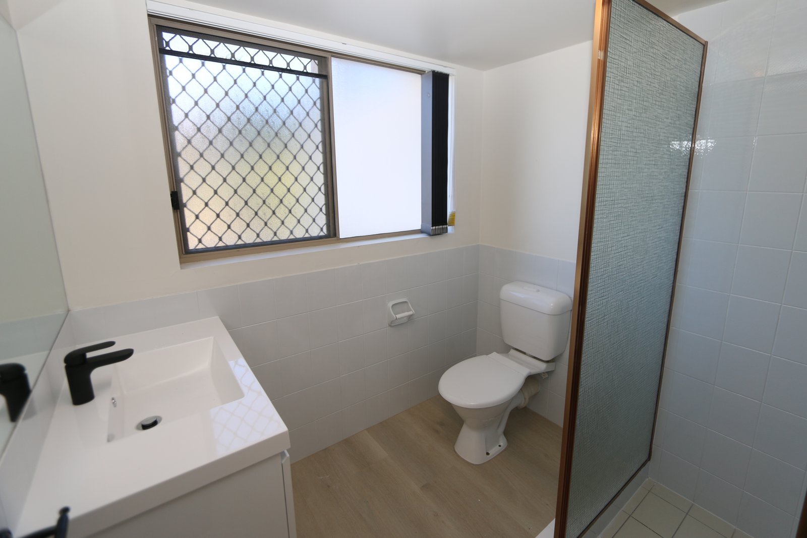 2/3 Garden Street SOUTHPORT 10