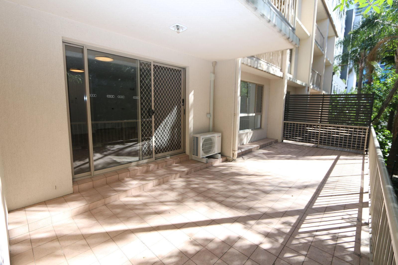2/3 Garden Street SOUTHPORT 20
