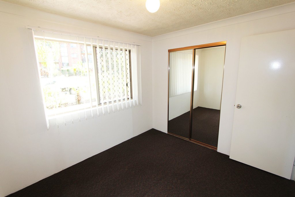 2/3 Garden Street SOUTHPORT 10