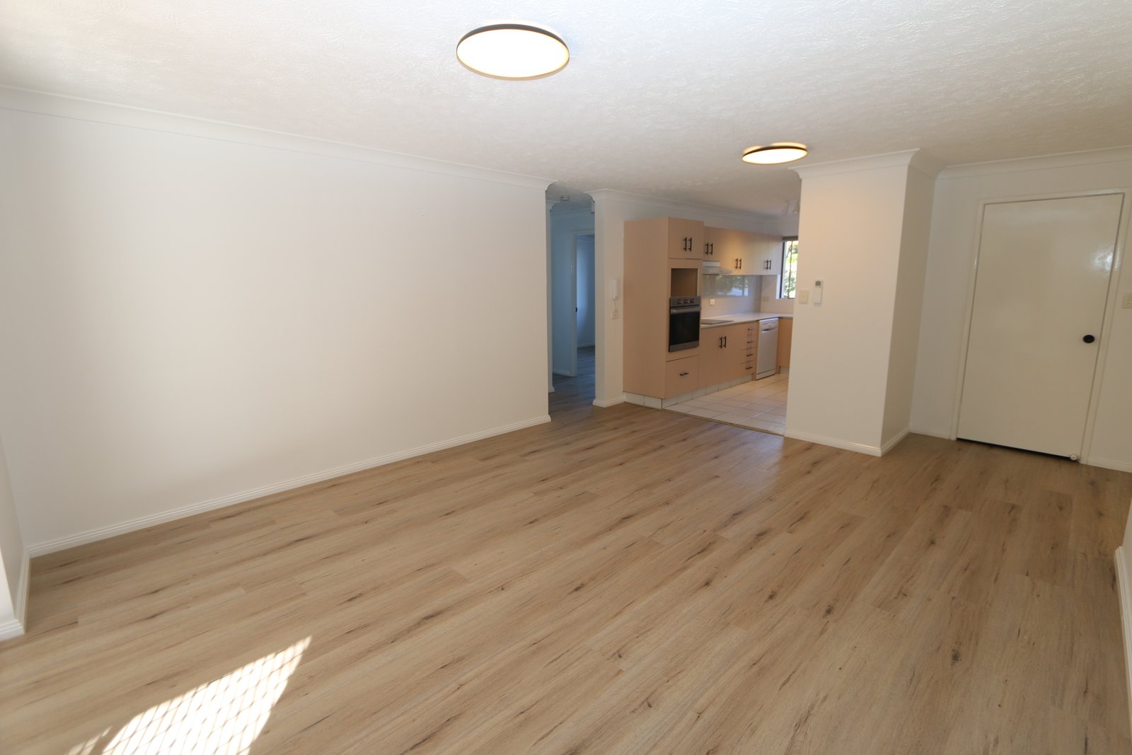 2/3 Garden Street SOUTHPORT 3