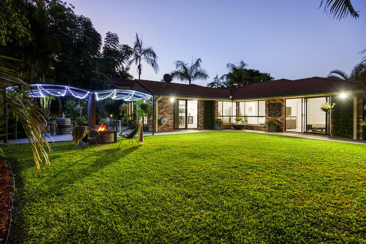 23 Glauca Street Burleigh Heads 2