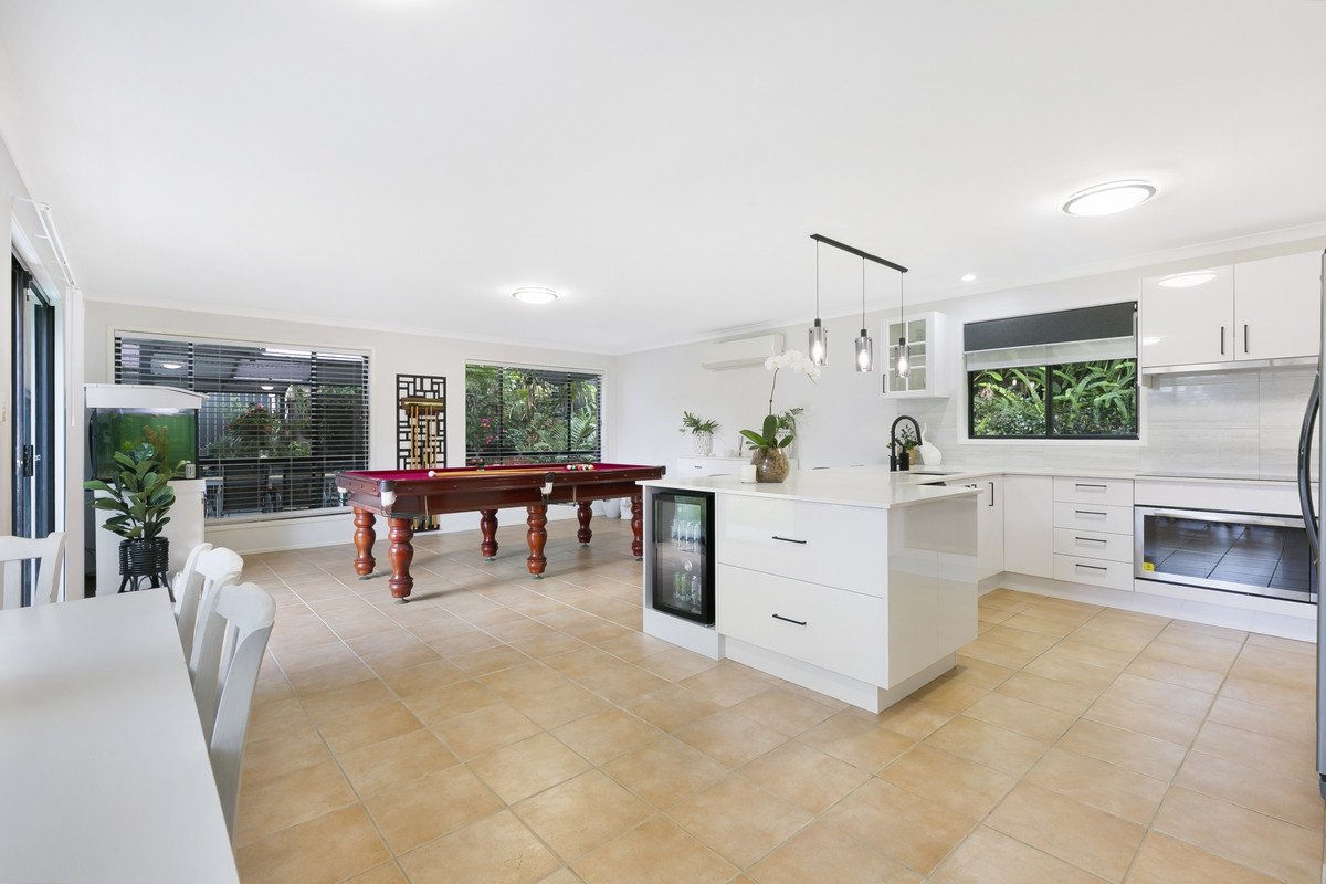 23 Glauca Street Burleigh Heads 12