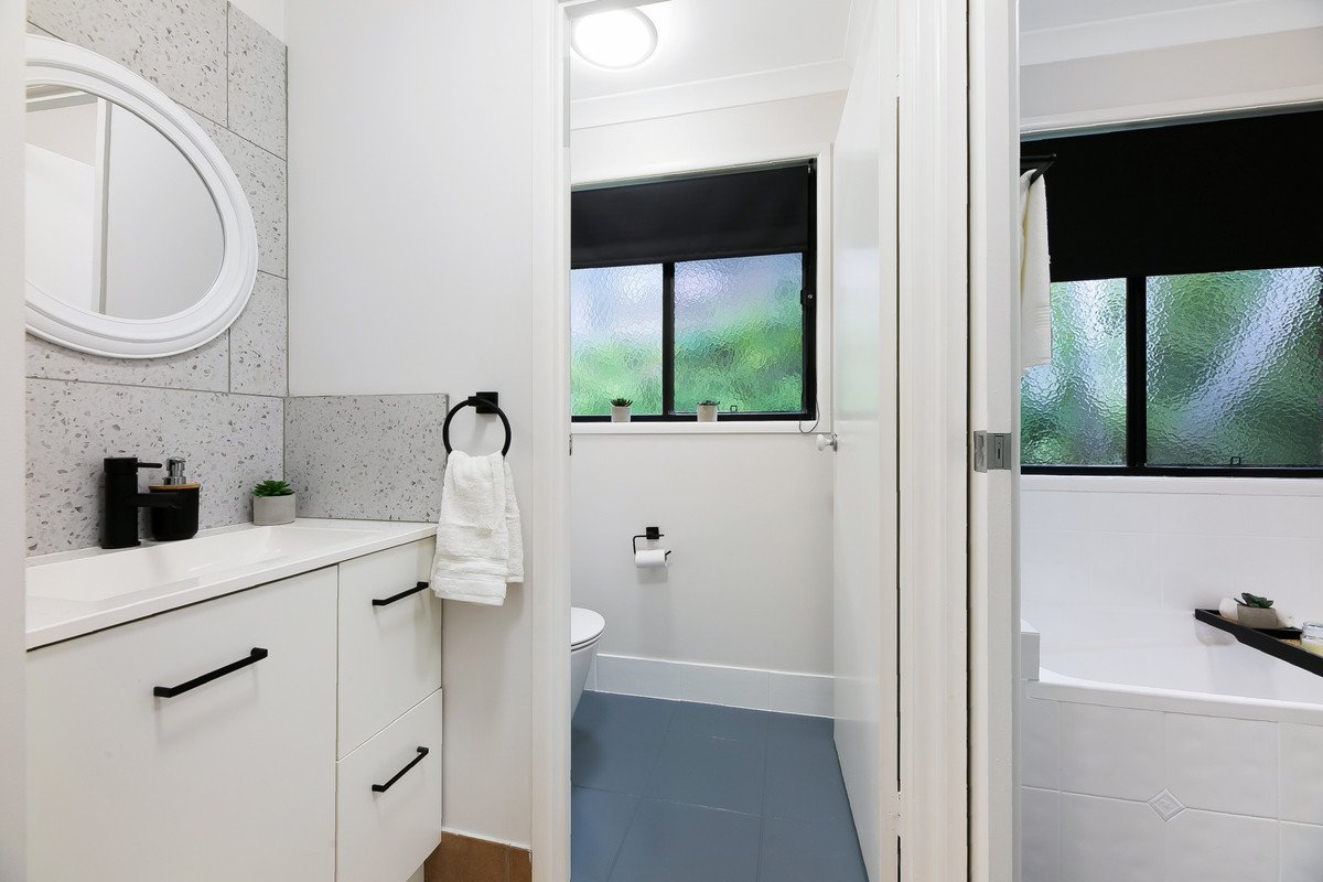 23 Glauca Street Burleigh Heads 19