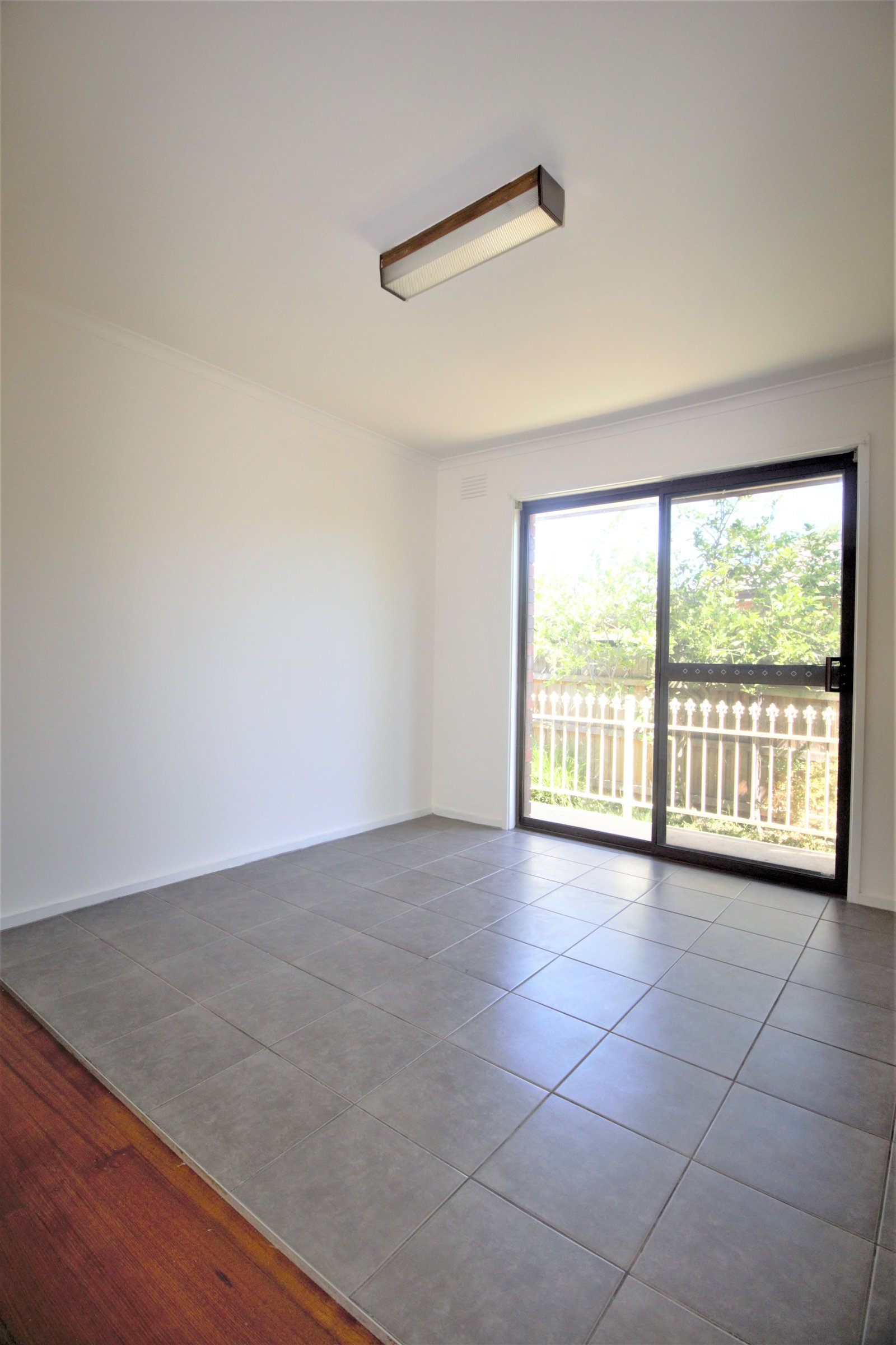 Gallery: 2/3 Golf Road