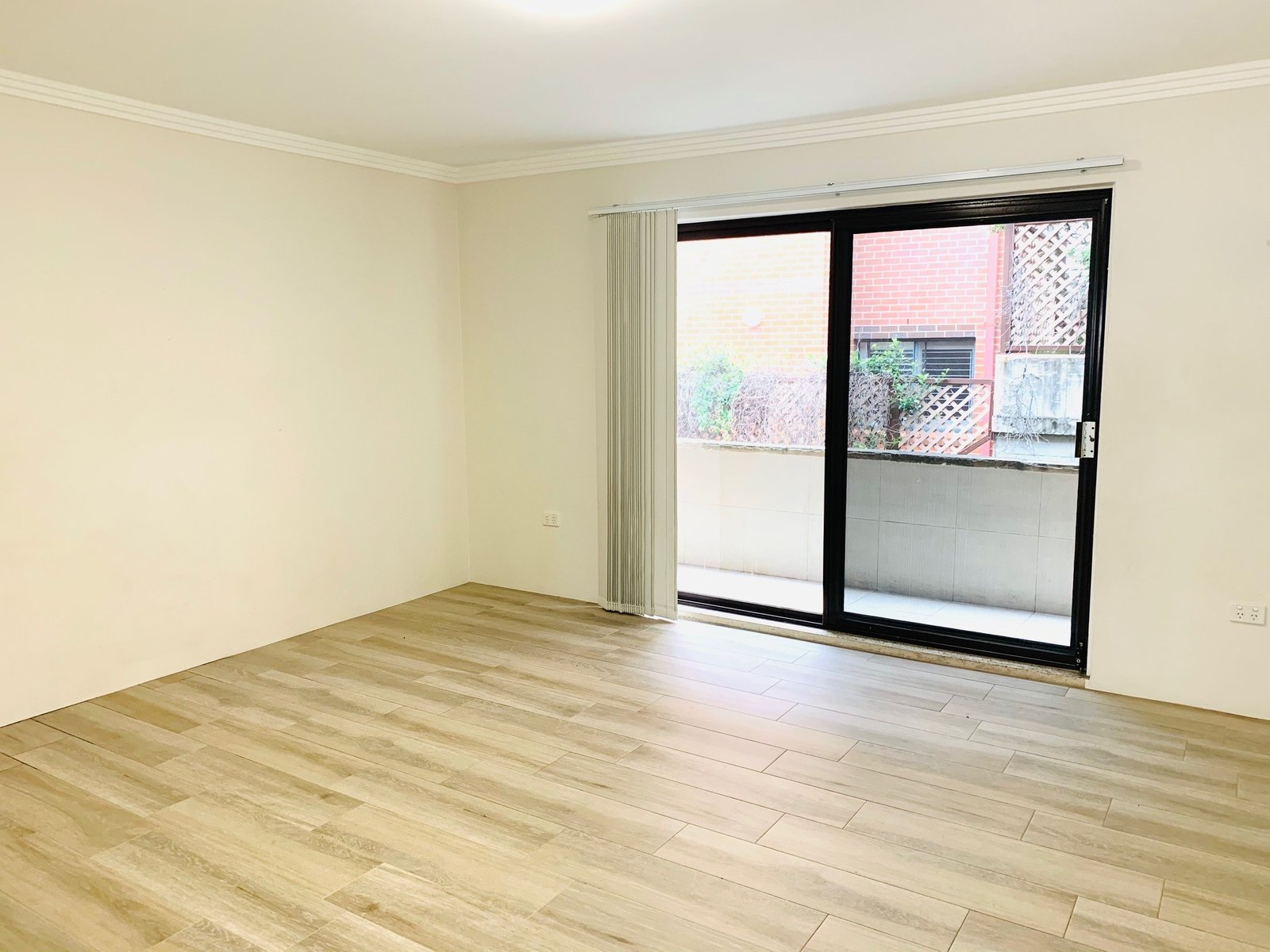 2/3 Gowrie Street RYDE 2