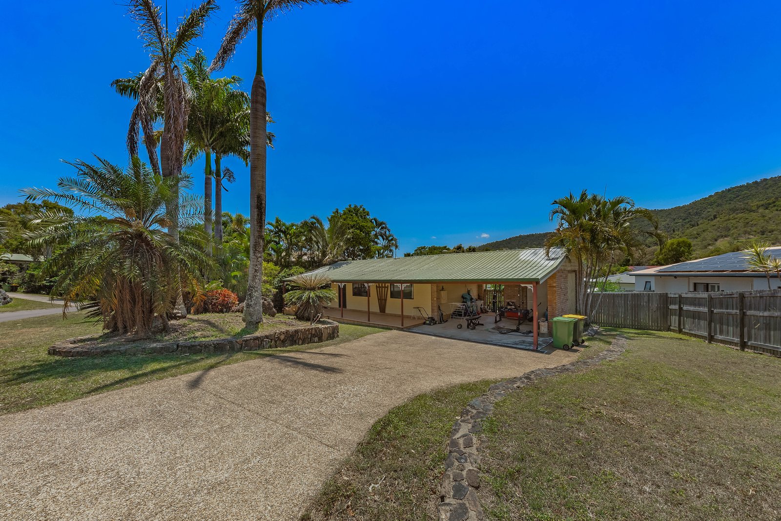 23 Grace Avenue CANNONVALE 2