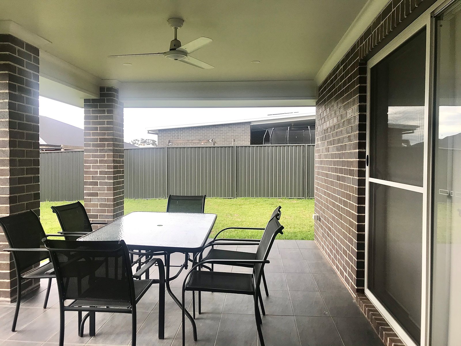 23 Grand Meadows Drive NORTH TAMWORTH 3